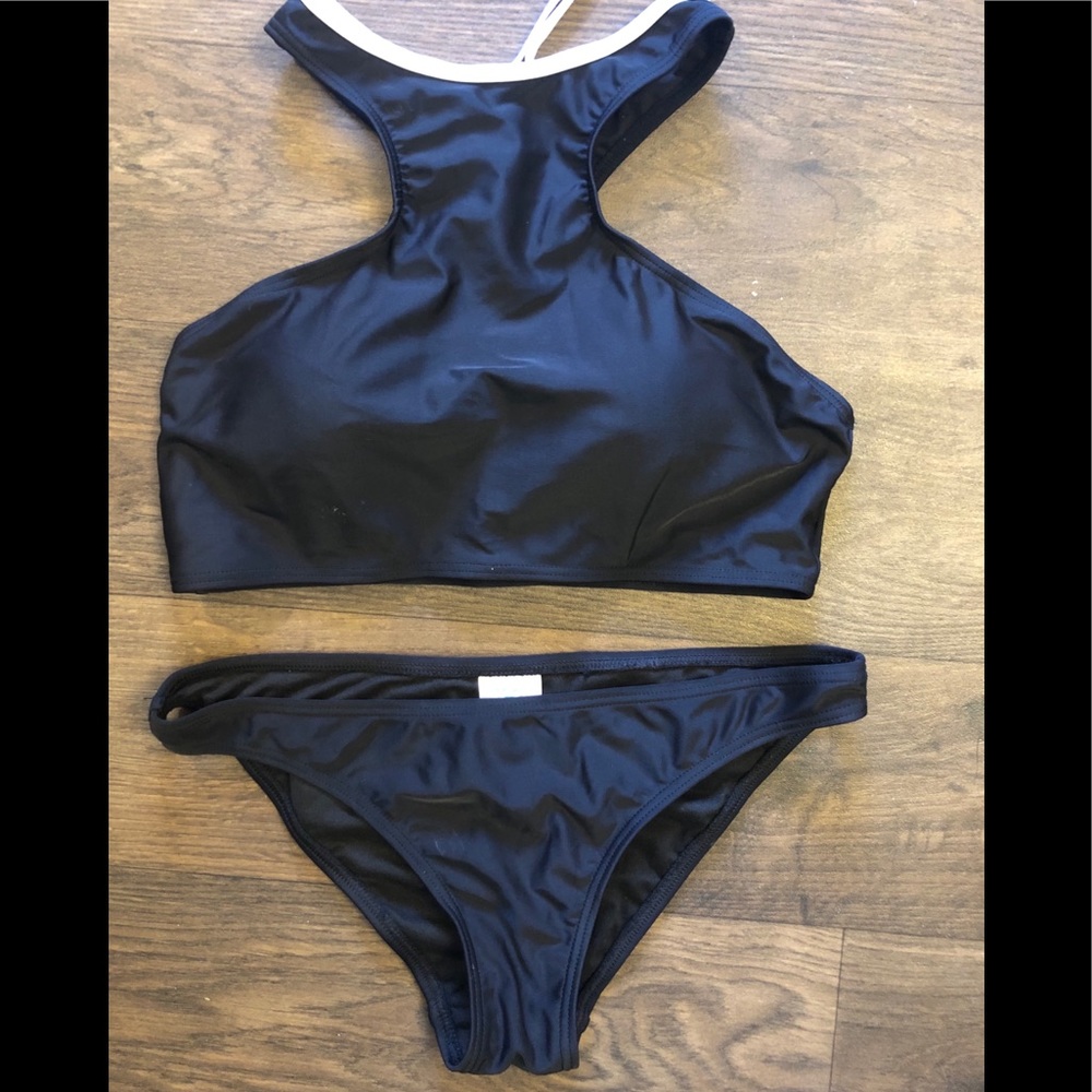 Piha 2-pc Black Athletic Bikini ( US 10)